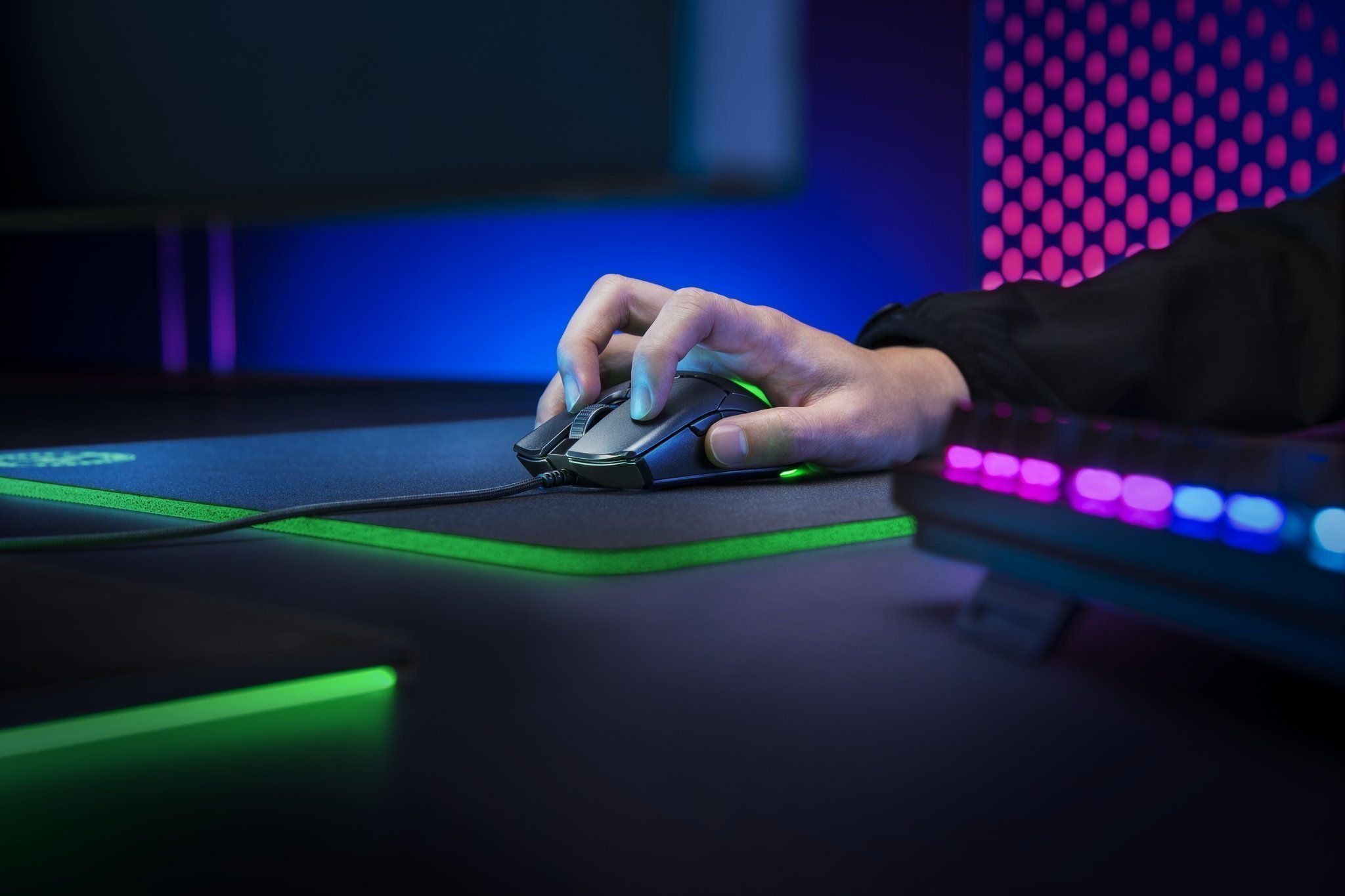 Обзор RAZER VIPER MINI. Игровая сверхлегкая мышь с проводным подключением и  шестью кнопками